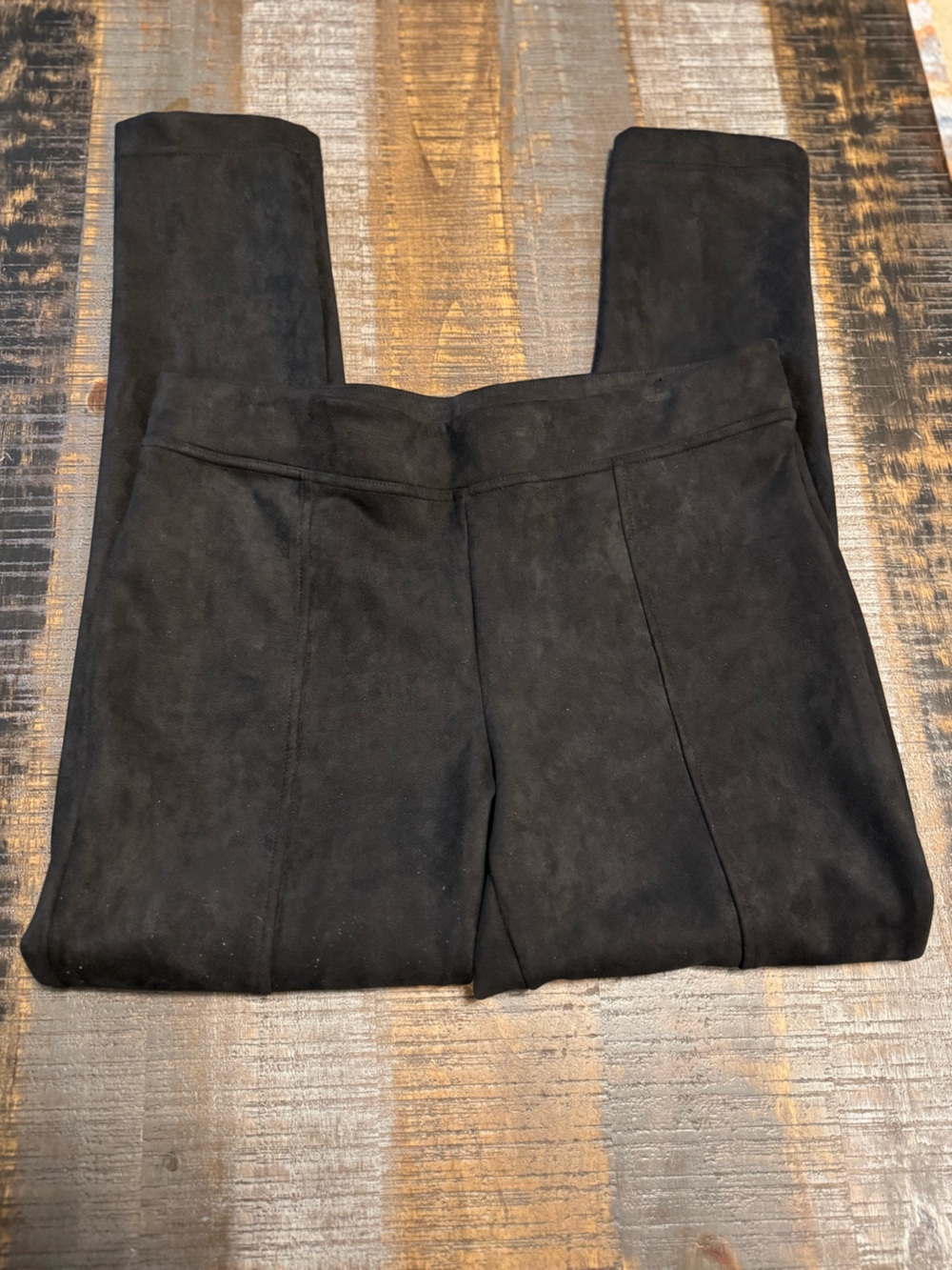 Andrew Marc women's black faux suede pull-on pants Size Large